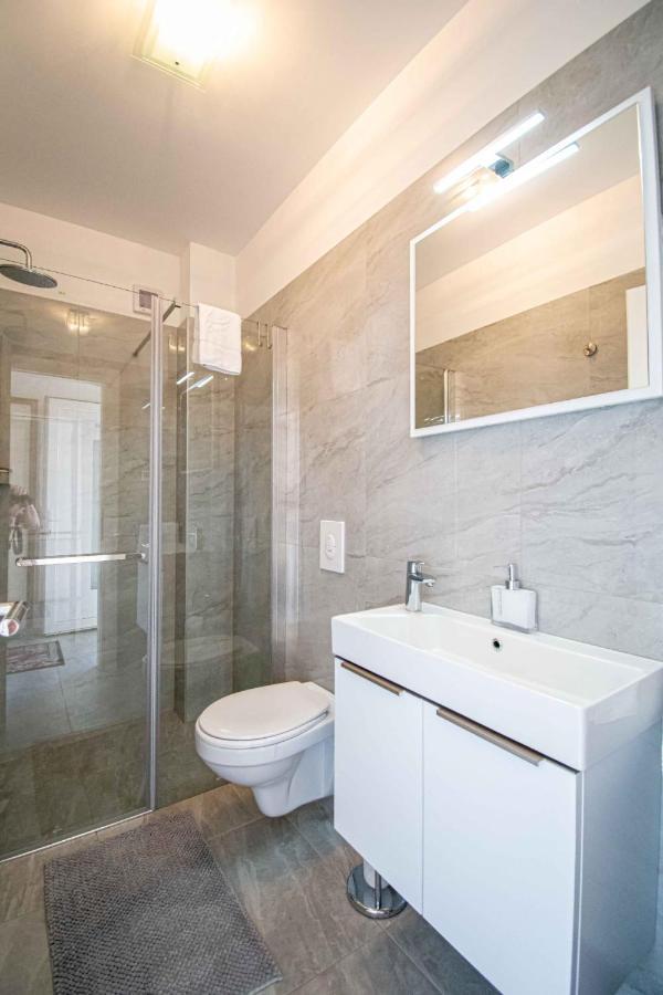 Luxury Apartment With Swimming Pool Ana Trogir Exteriör bild